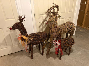 Large Reindeer Decor Lot
