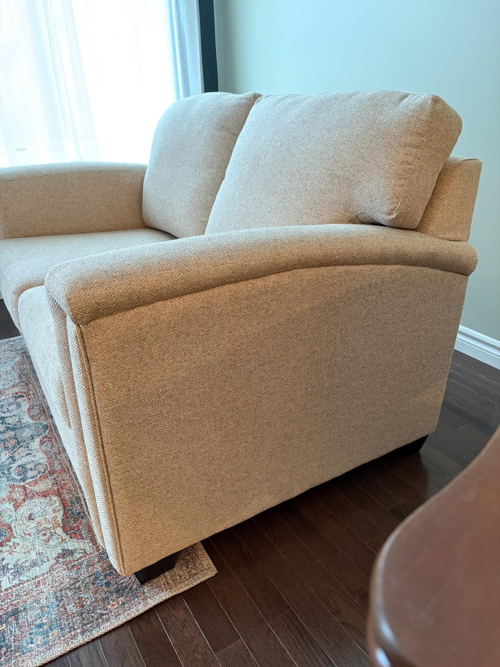 Loveseat Lot #