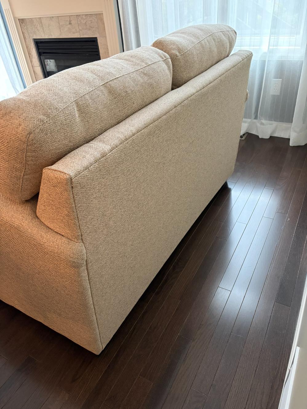 Loveseat Lot #