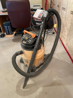 RIDGID Professional 16 Gallon Shop Vac