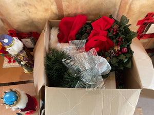Holiday Decor Lot