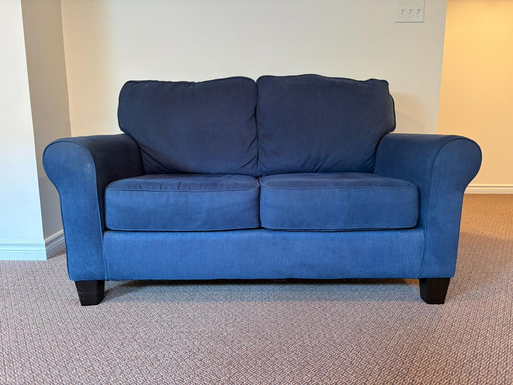Loveseat Lot #