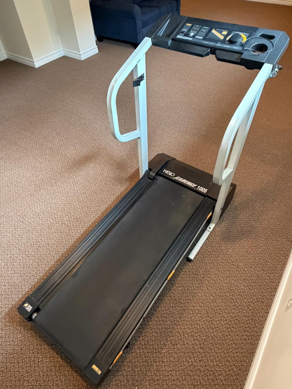 Weslo Cadence Treadmill 1005
