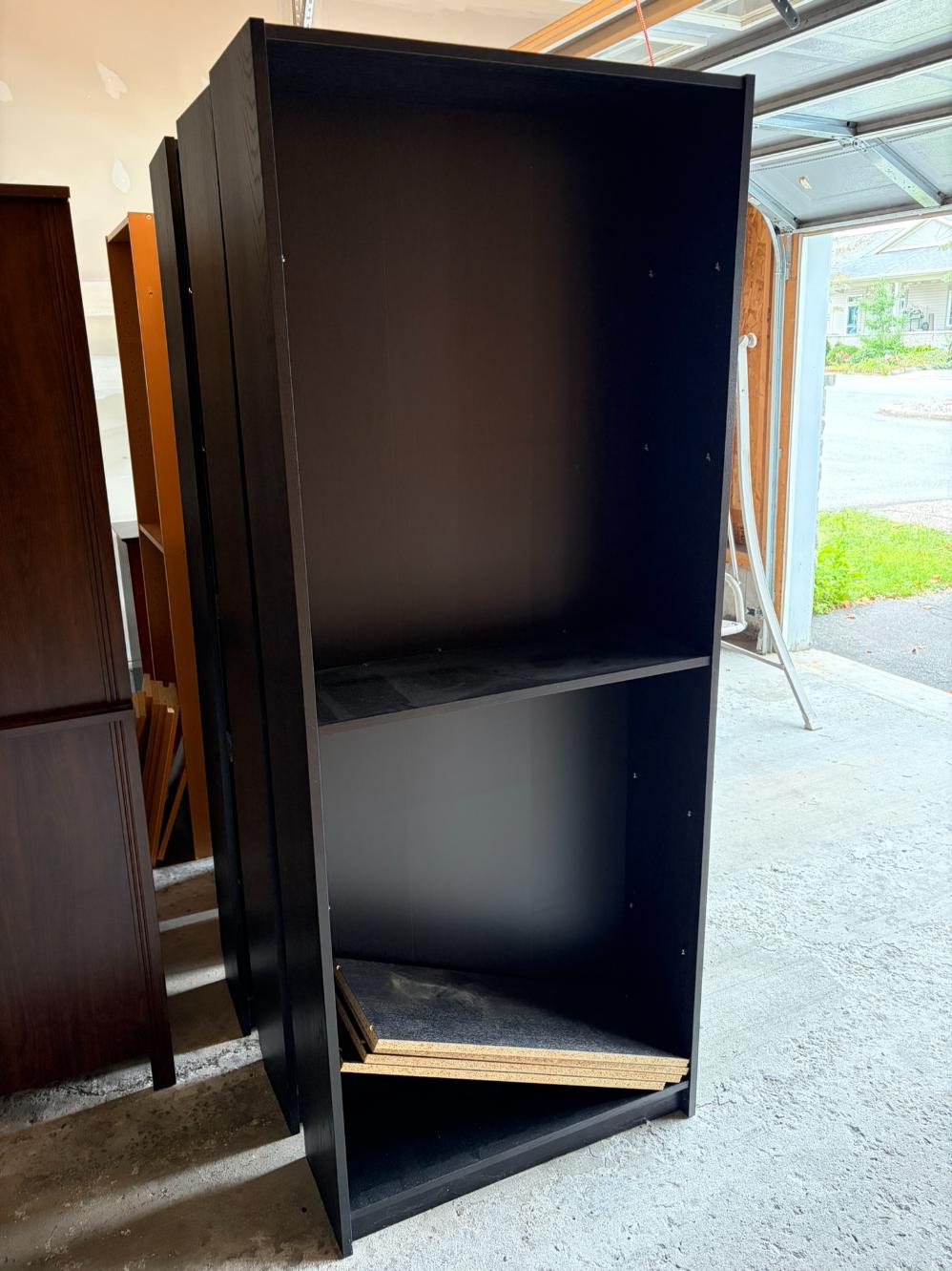 Black Bookshelf Lot #1