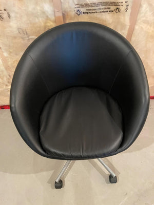 Swivel Club Chair