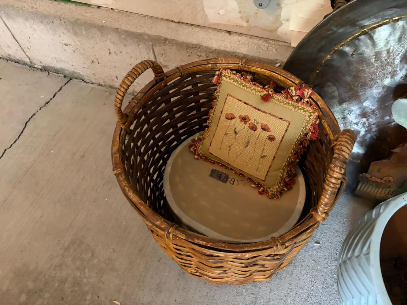 Miscellaneous Garage Lot