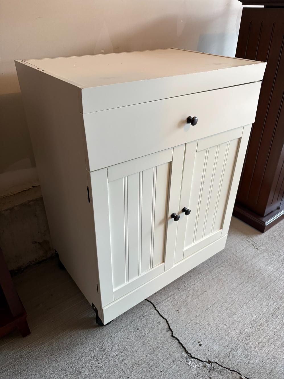 White Cabinet