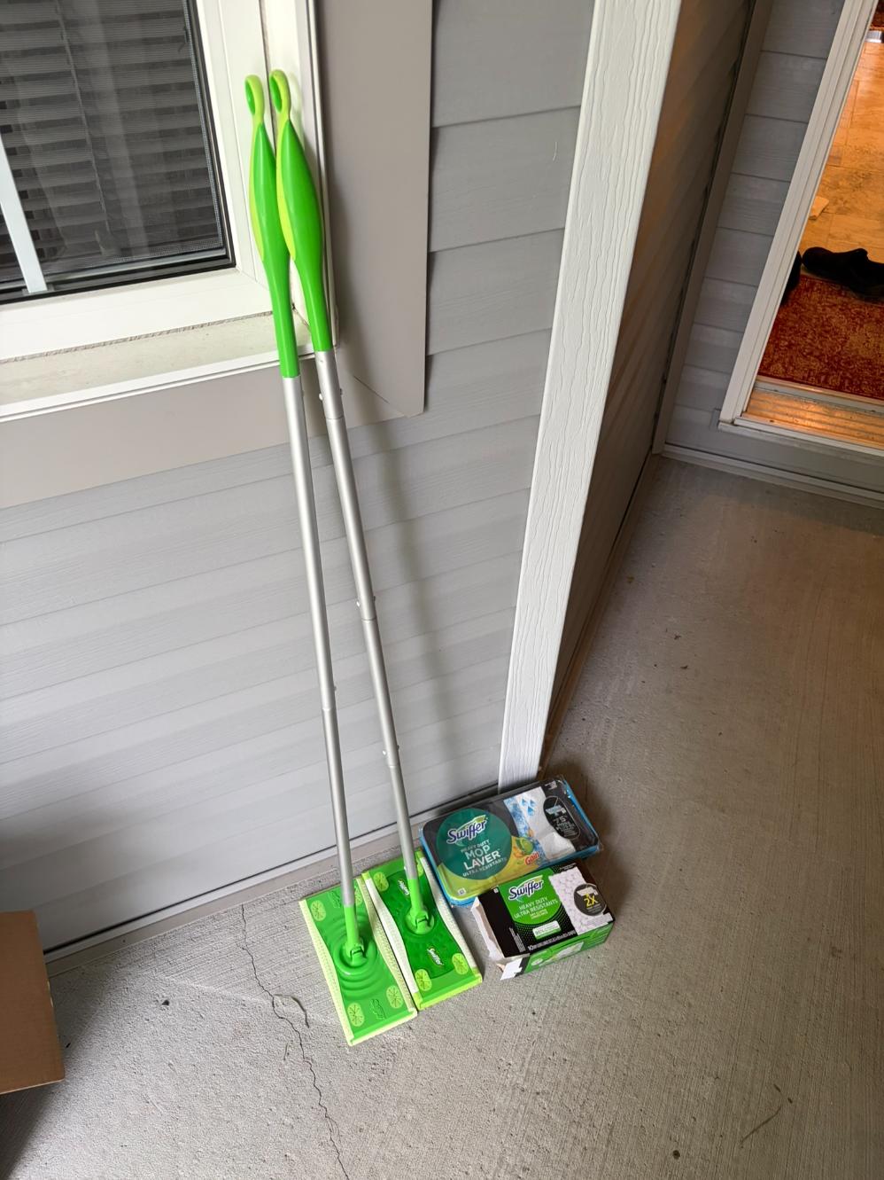 Swiffer Lot