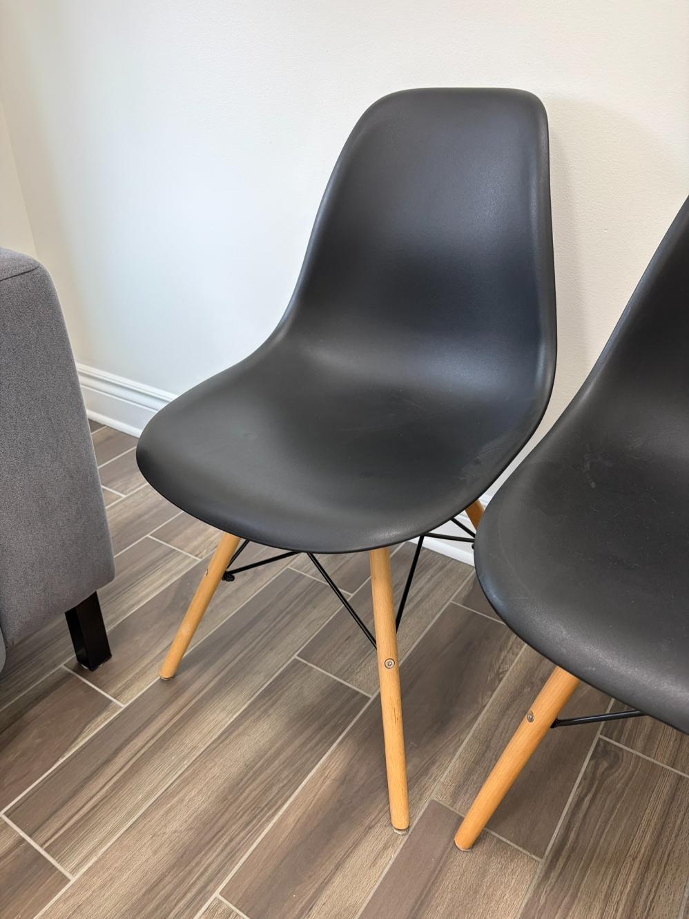 Set of 4 Dining Chairs