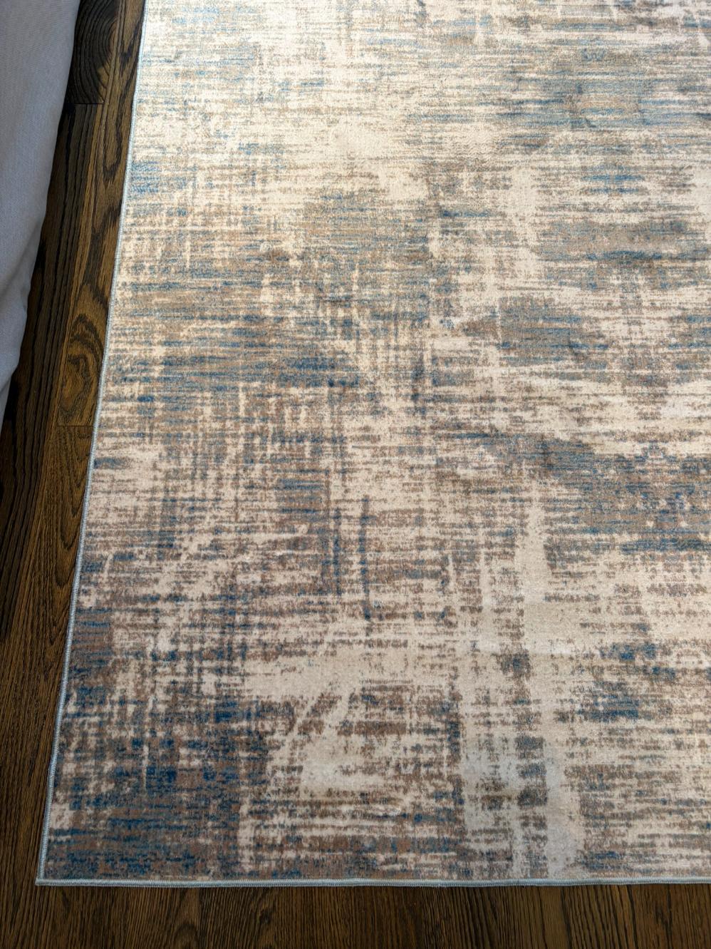 Thin Profile Area Rug Lot #1 (7.5ft x 5ft)