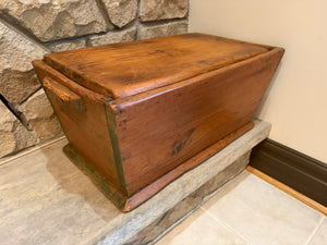 Antique Pine Dough Box with Lid