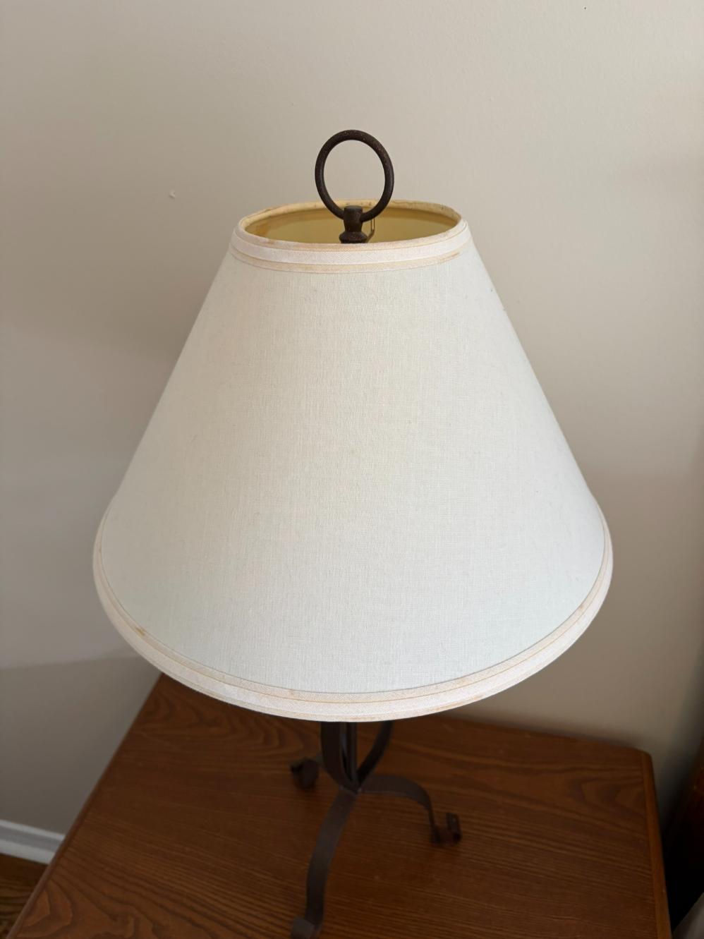 Single Table Lamp Lot #