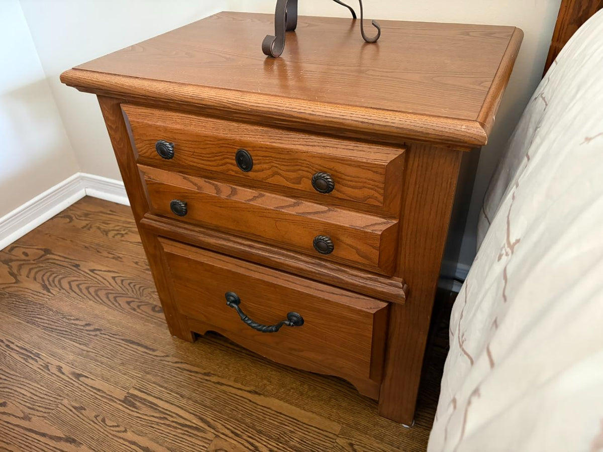Single Nightstand Lot #