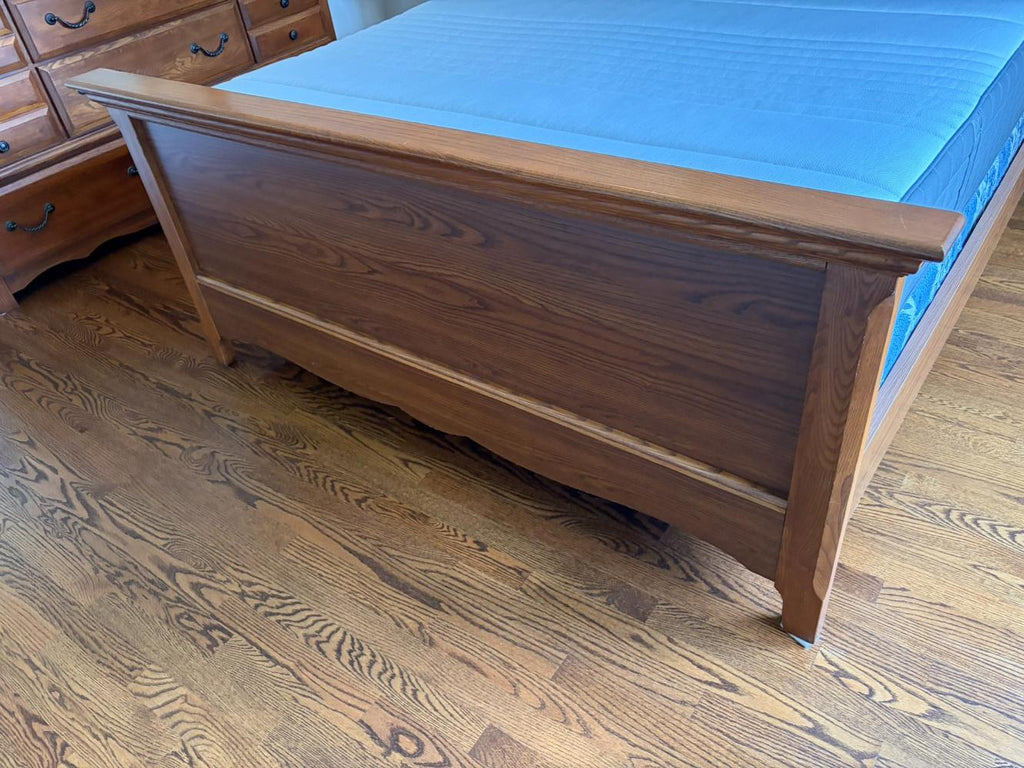 Queen Size Bed Lot