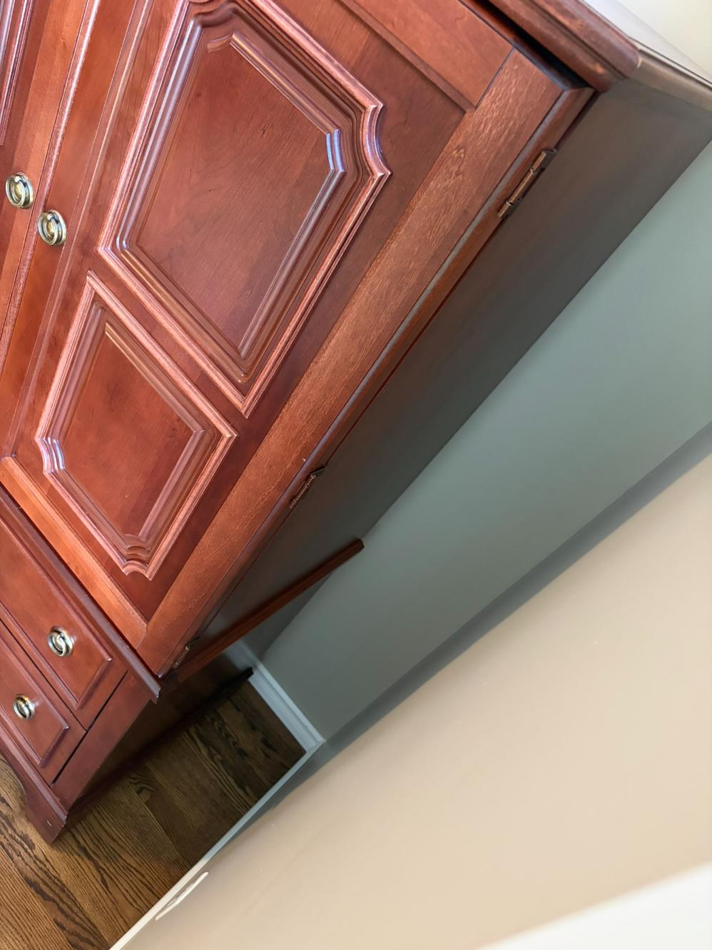 Vaughan-Bassett Wardrobe Lot #