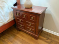 Single Nightstand Lot # (Vaughan-Bassett)
