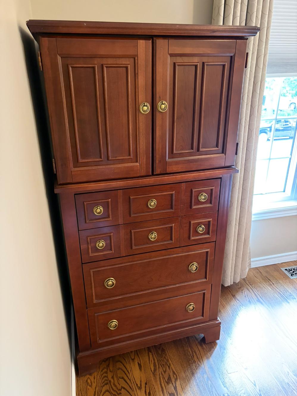 Vaughan-Bassett Wardrobe Lot #