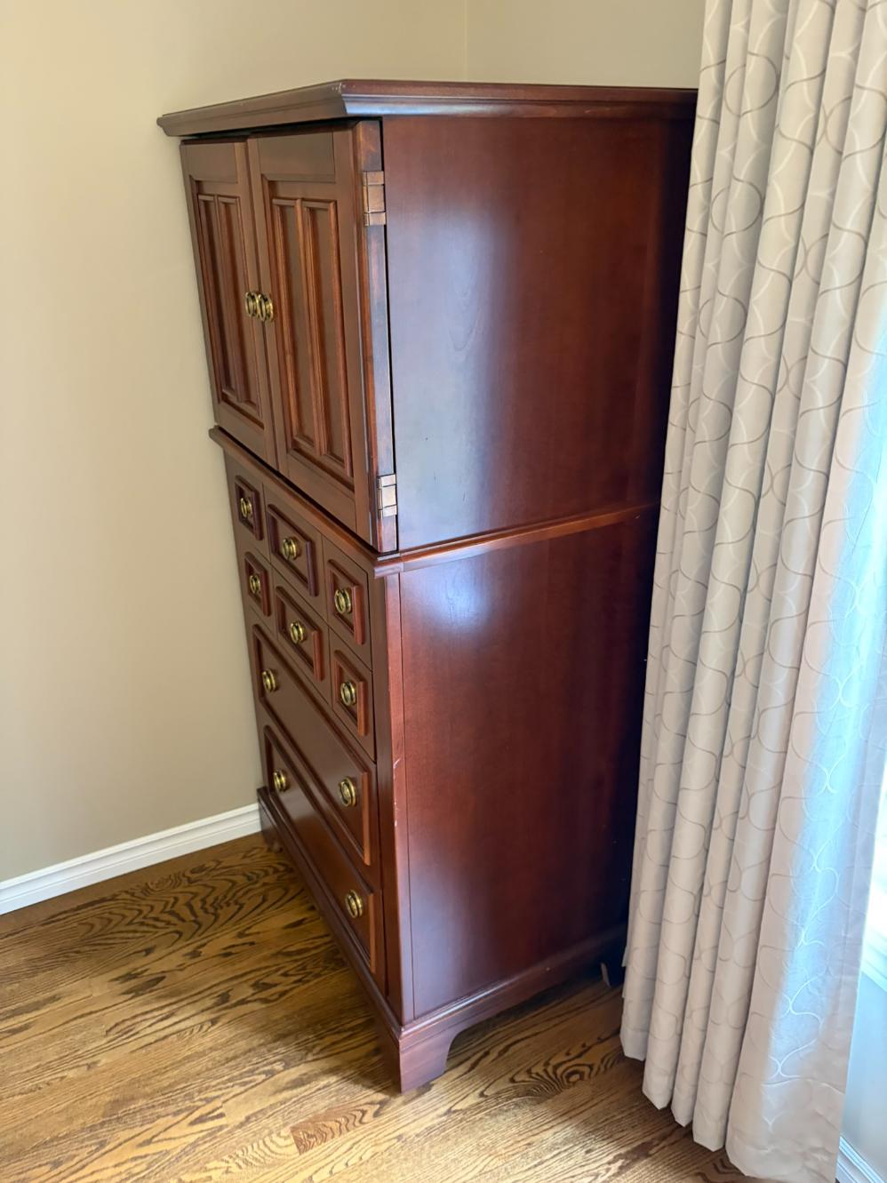 Vaughan-Bassett Wardrobe Lot #