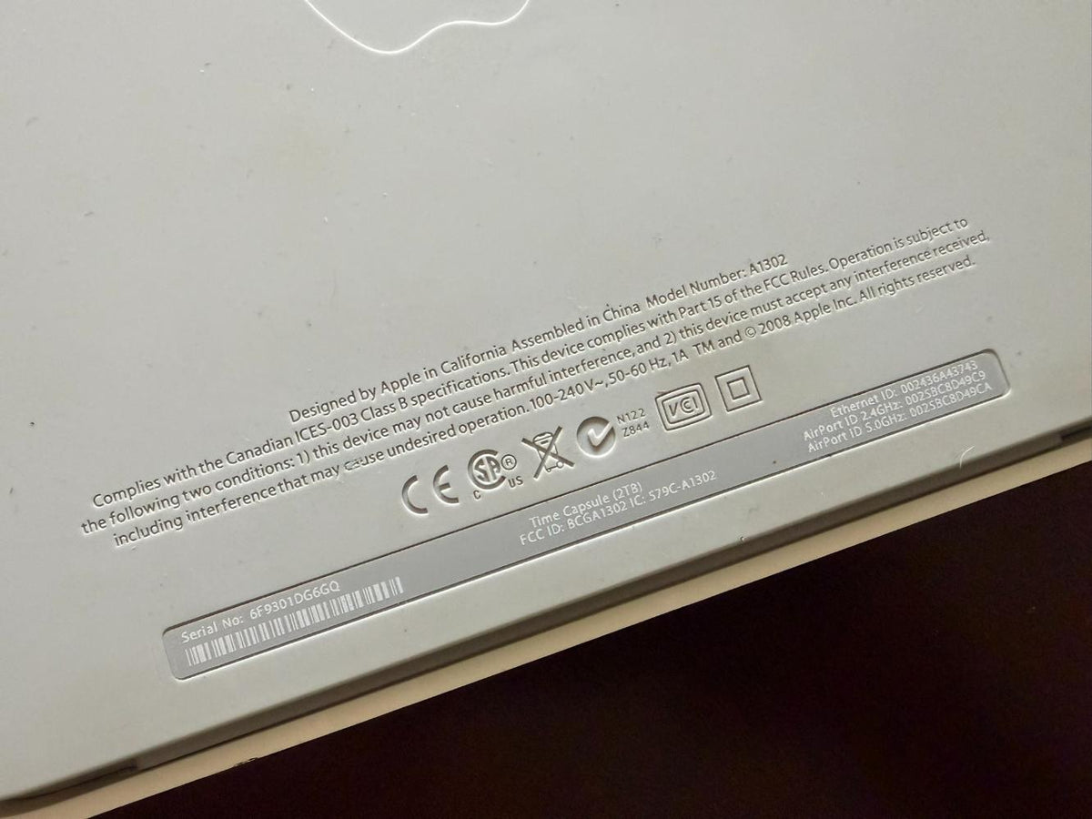 Apple Accessories Lot