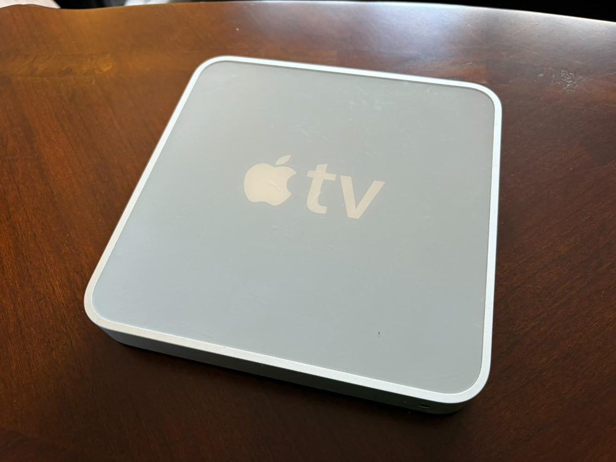Apple Accessories Lot
