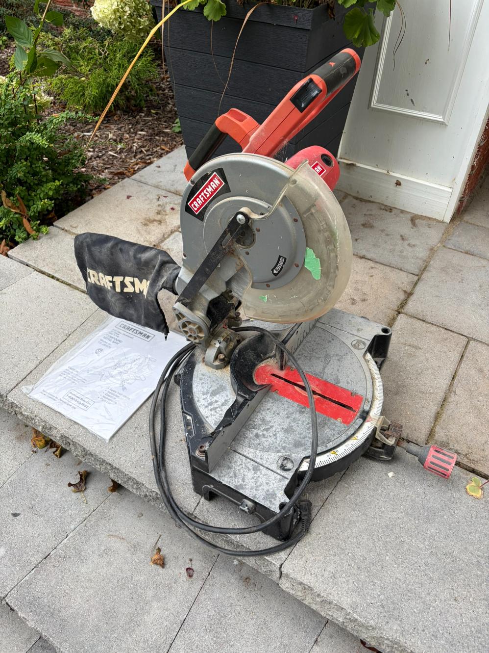 Craftsman 10” Compound Miter Saw 137.285870