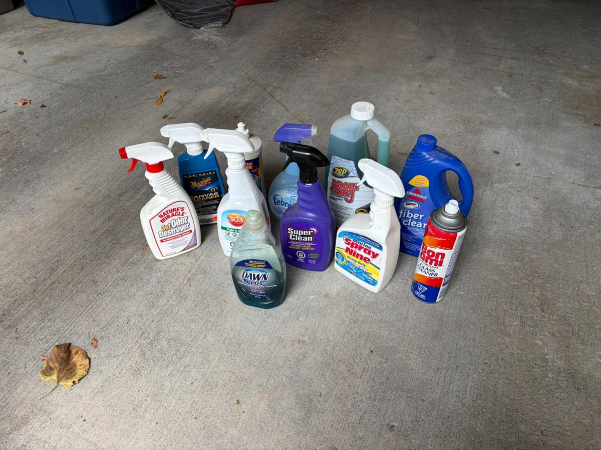 Cleaning Supplies Lot