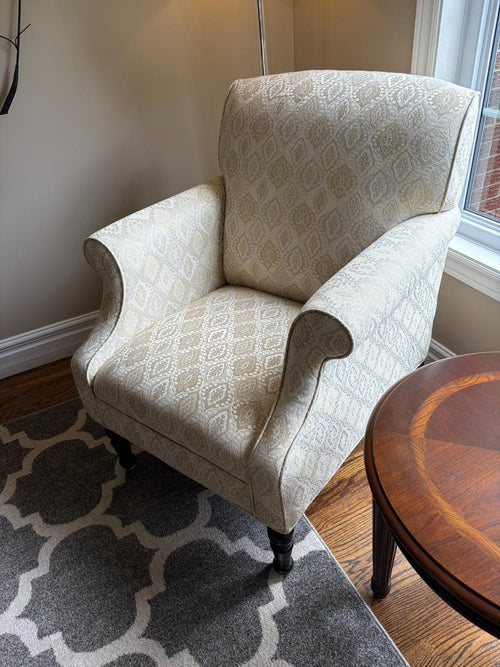 Accent Armchair Lot #1