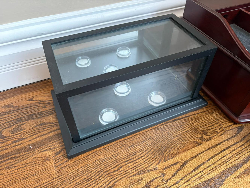Display Case Lot