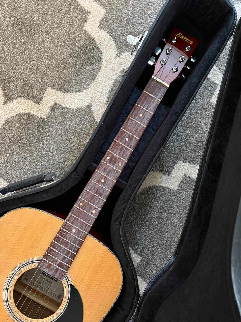 Baron D5 Guitar with Hard Case