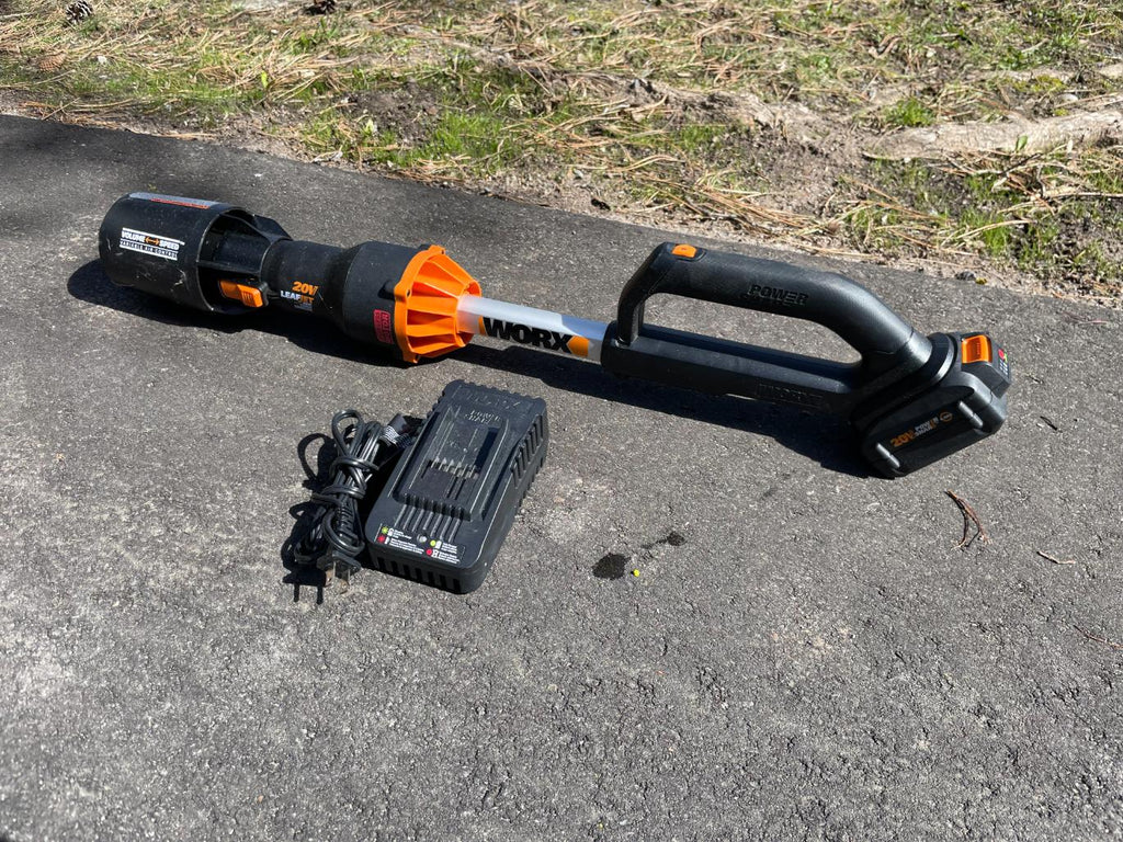 Worx 20V Cordless Leaf Jet