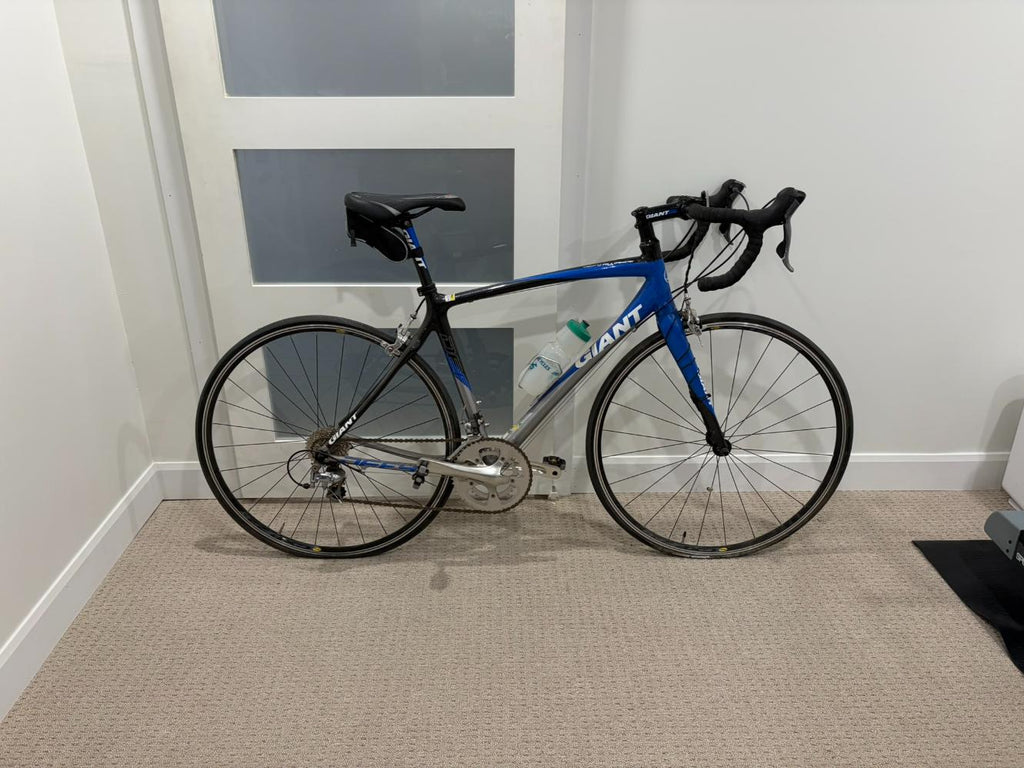 GIANT T6 Defy Alliance Aluminum Compact Road Bicycle