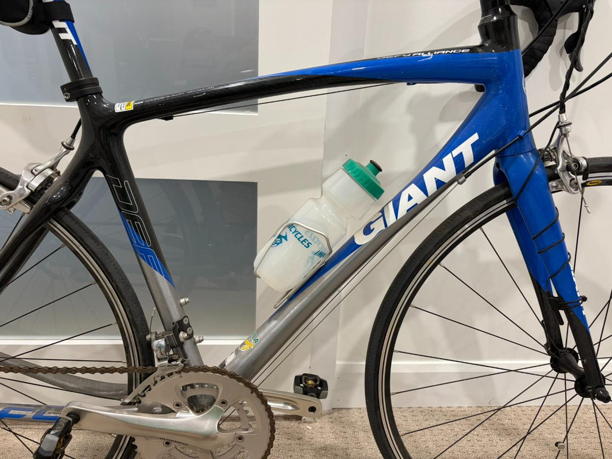GIANT T6 Defy Alliance Aluminum Compact Road Bicycle