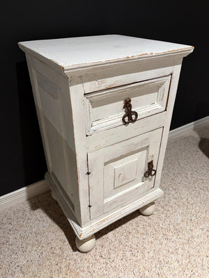Single Antique Pine Nightstand