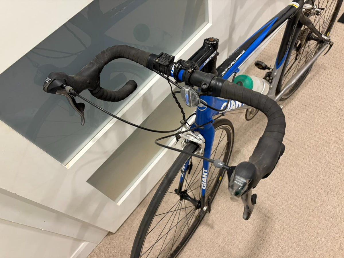 GIANT T6 Defy Alliance Aluminum Compact Road Bicycle