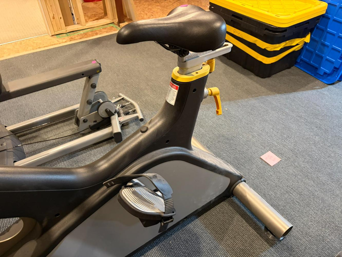 Hoist Fitness Le Mond G Force UT Exercise Bike L-71100-3