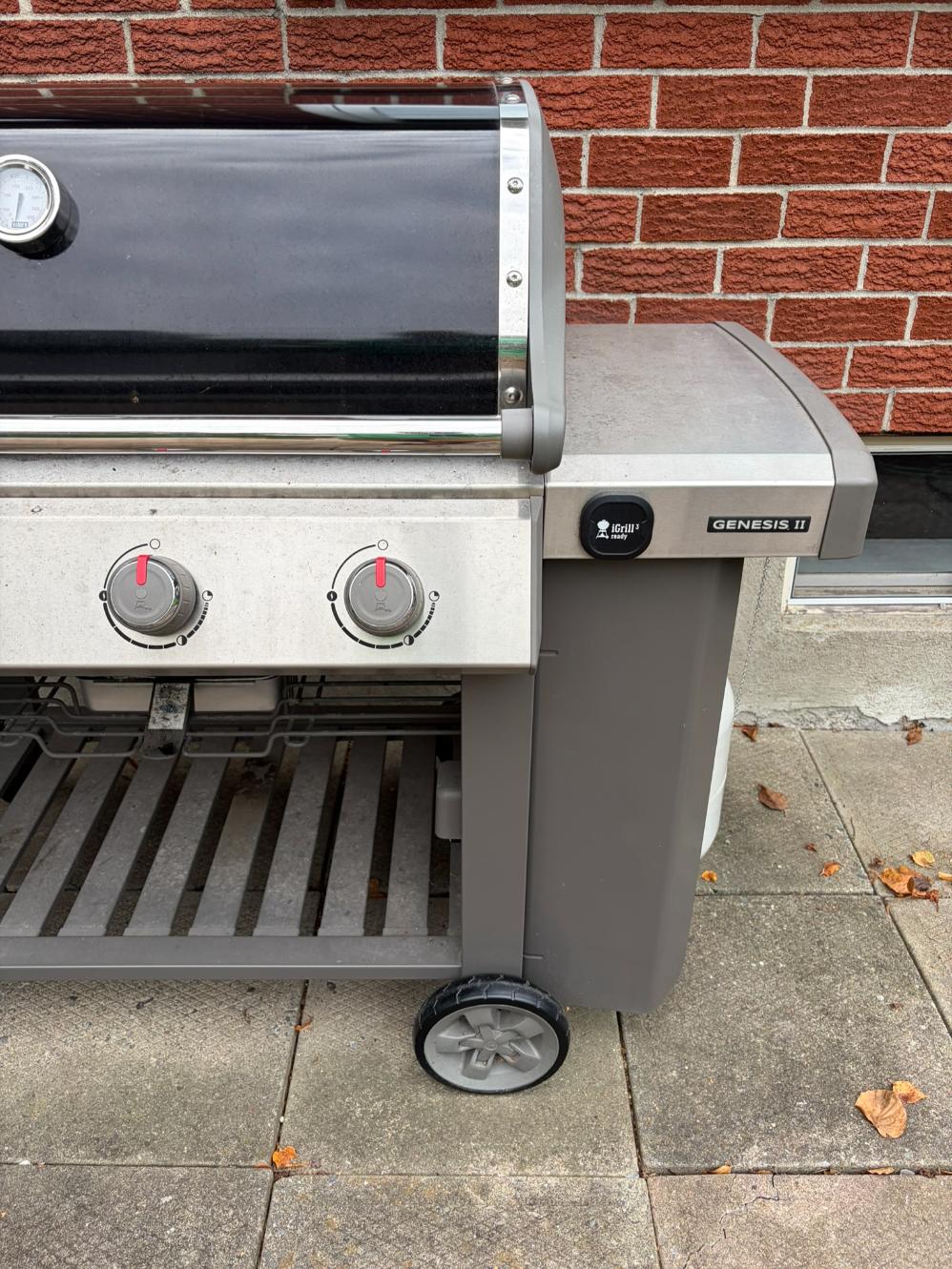 Weber Genesis II E-410 Propane BBQ