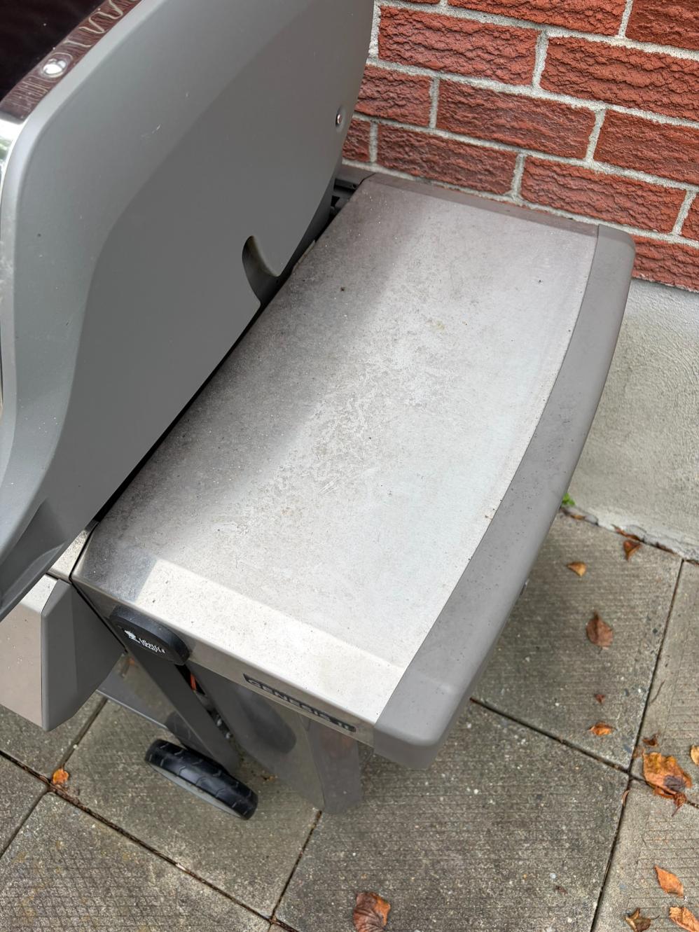 Weber Genesis II E-410 Propane BBQ