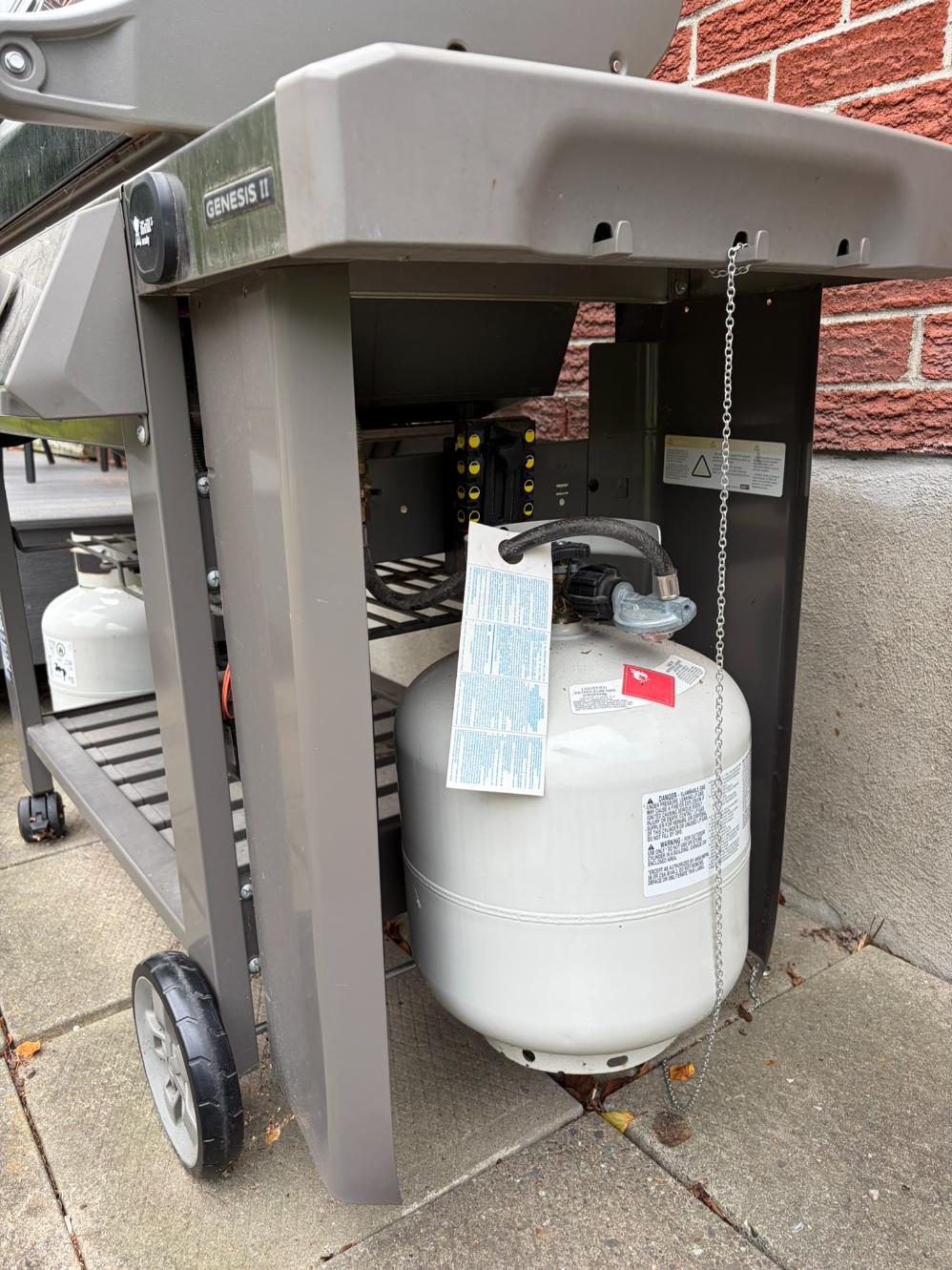 Weber Genesis II E-410 Propane BBQ