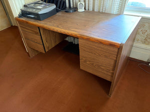 Desk Lot #1