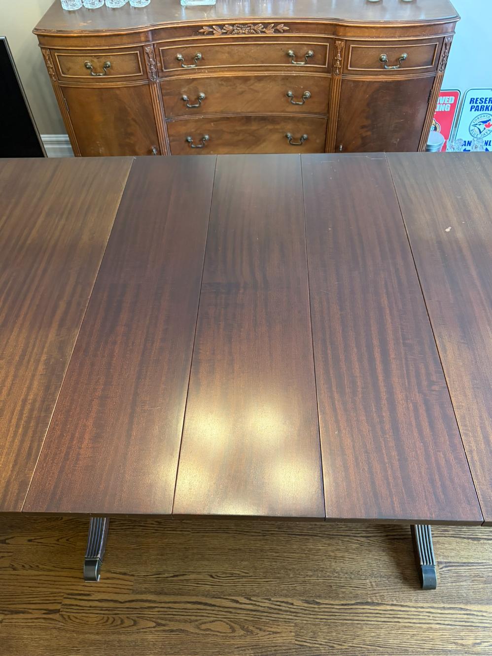 Hespeler Dining Set