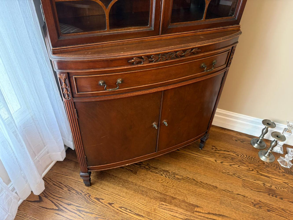 Hespeler Display Hutch