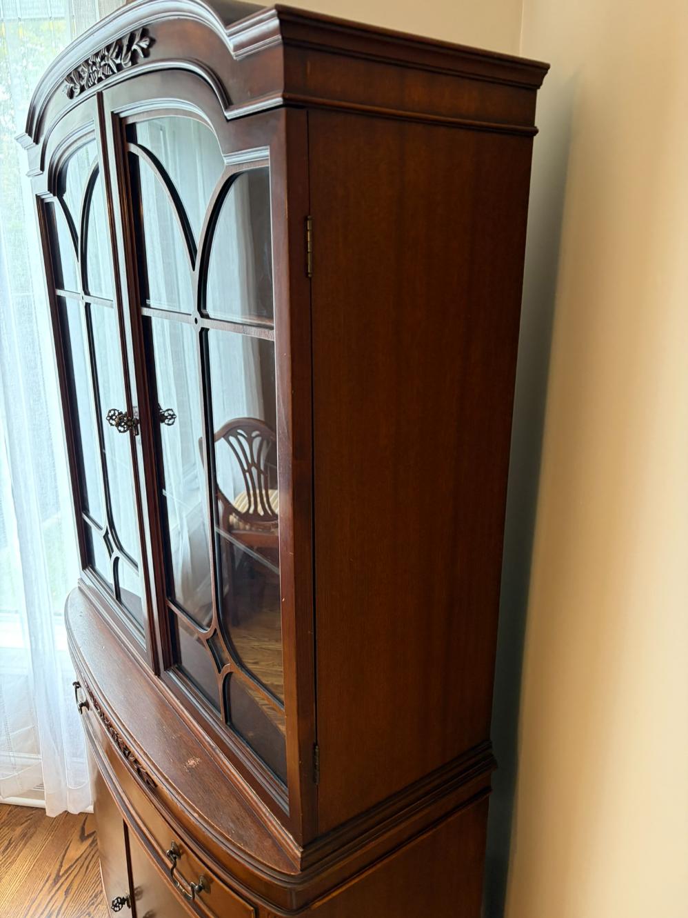 Hespeler Display Hutch