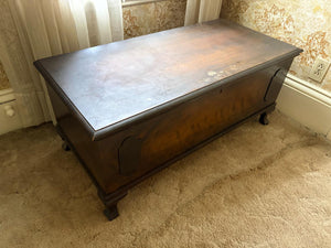 Honderich Cedar Blanket Box