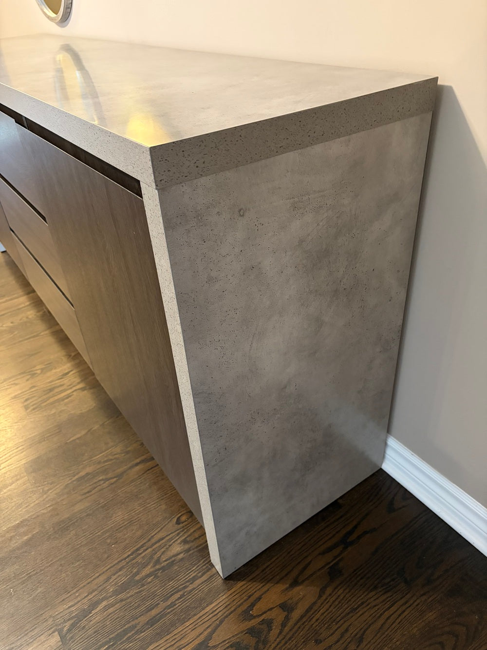 Structube Sideboard