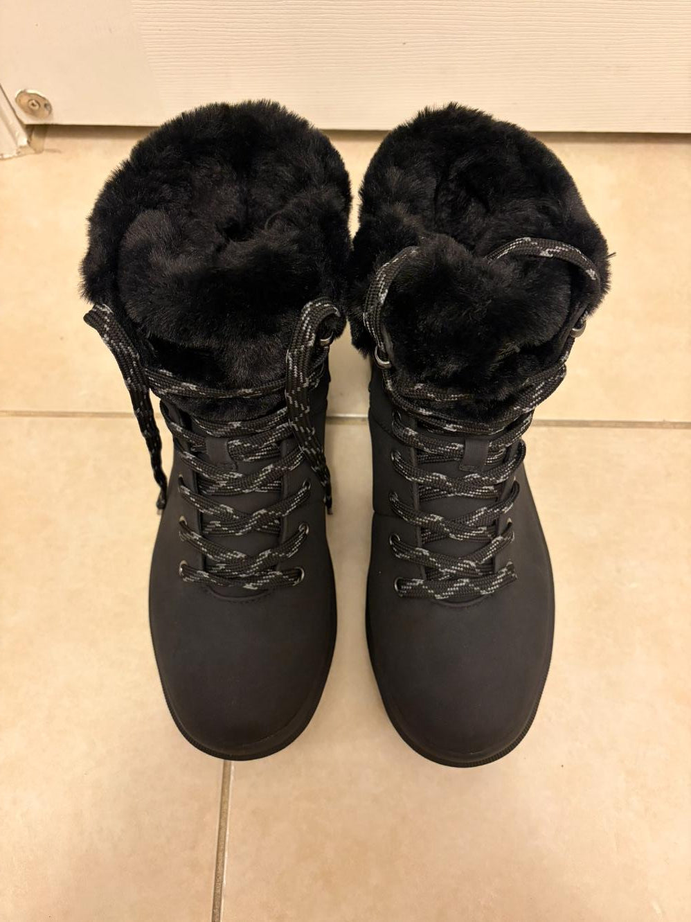 Skechers Womens Boots