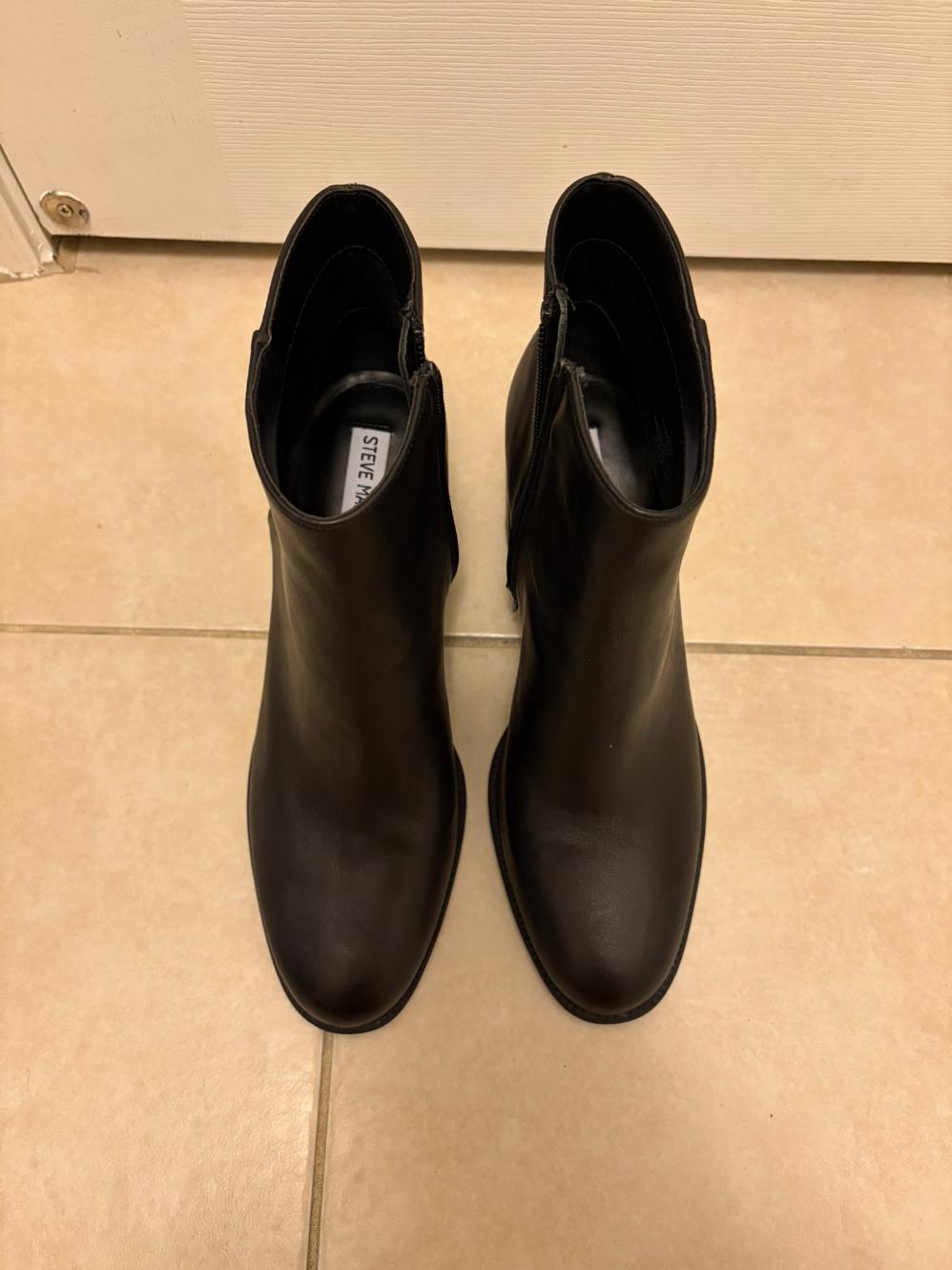 Steve Madden Womens Leather Boots