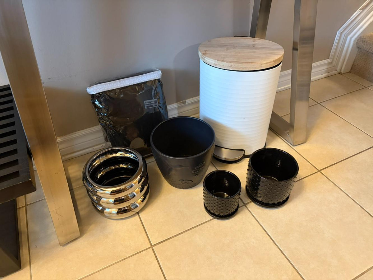 Housewares Lot