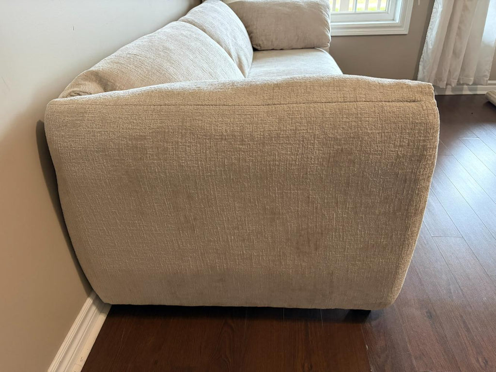 Structube ARYA 3-Seater Sofa