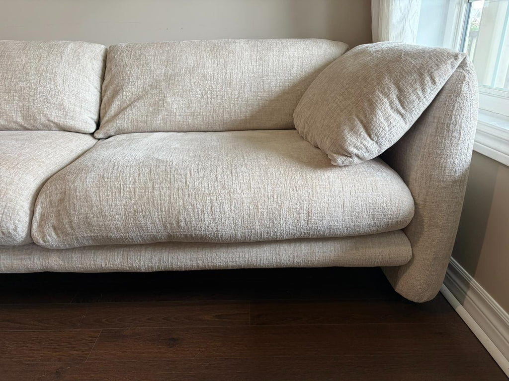 Structube ARYA 3-Seater Sofa