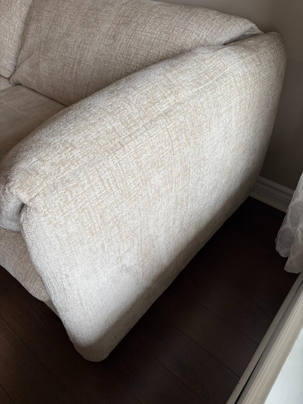 Structube ARYA 3-Seater Sofa